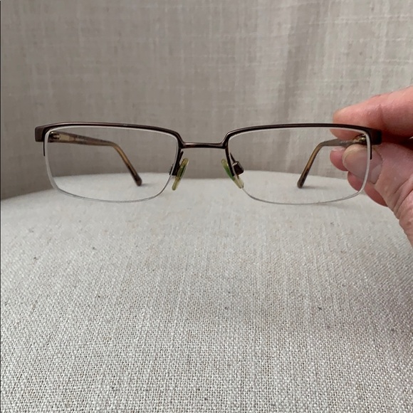 Burberry case and glasses 🤓 - Picture 2 of 12